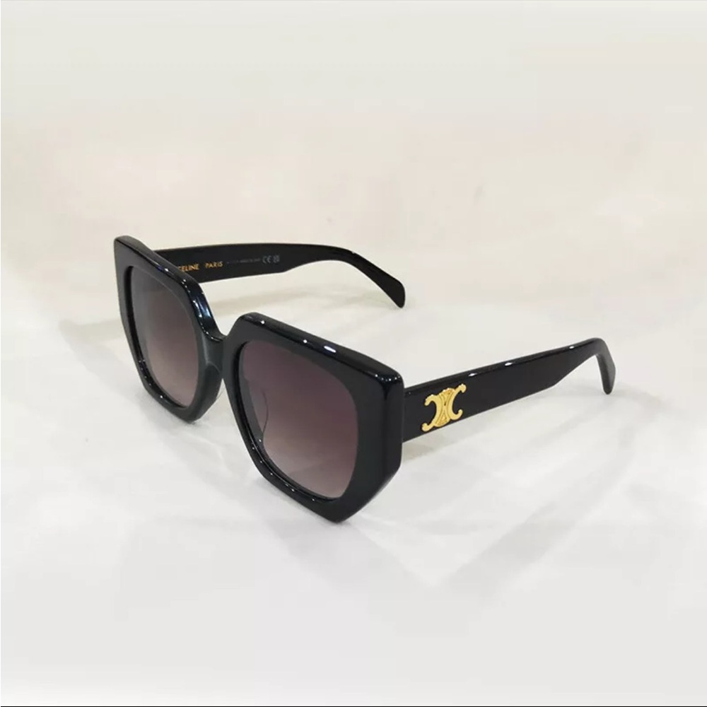 Celine Triomphe CL40239F Black Sunglasses